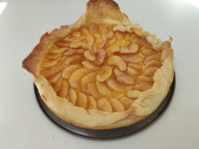 Tarta de manzana con crema pastelera